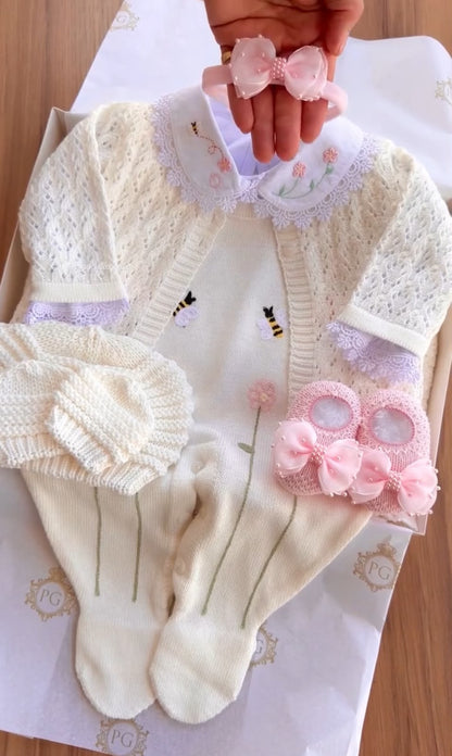 Kit Maternidade Personalizado Completo FEMININA Abelhinha | Personalize Com o Nome da sua princesa